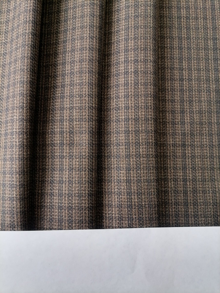 Костюмная коричневая мелкая клетка