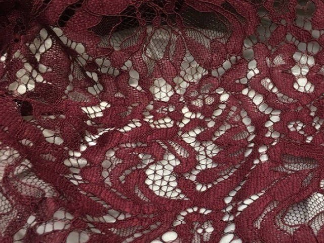 Кружевное полотно цвет бордо