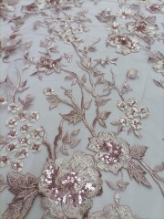 Вышивка на сетке